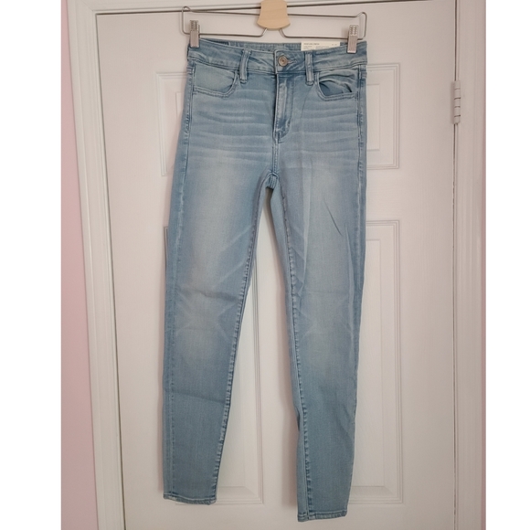 American Eagle Next Level Stretch Hi-Rise Jegging - Picture 2 of 5